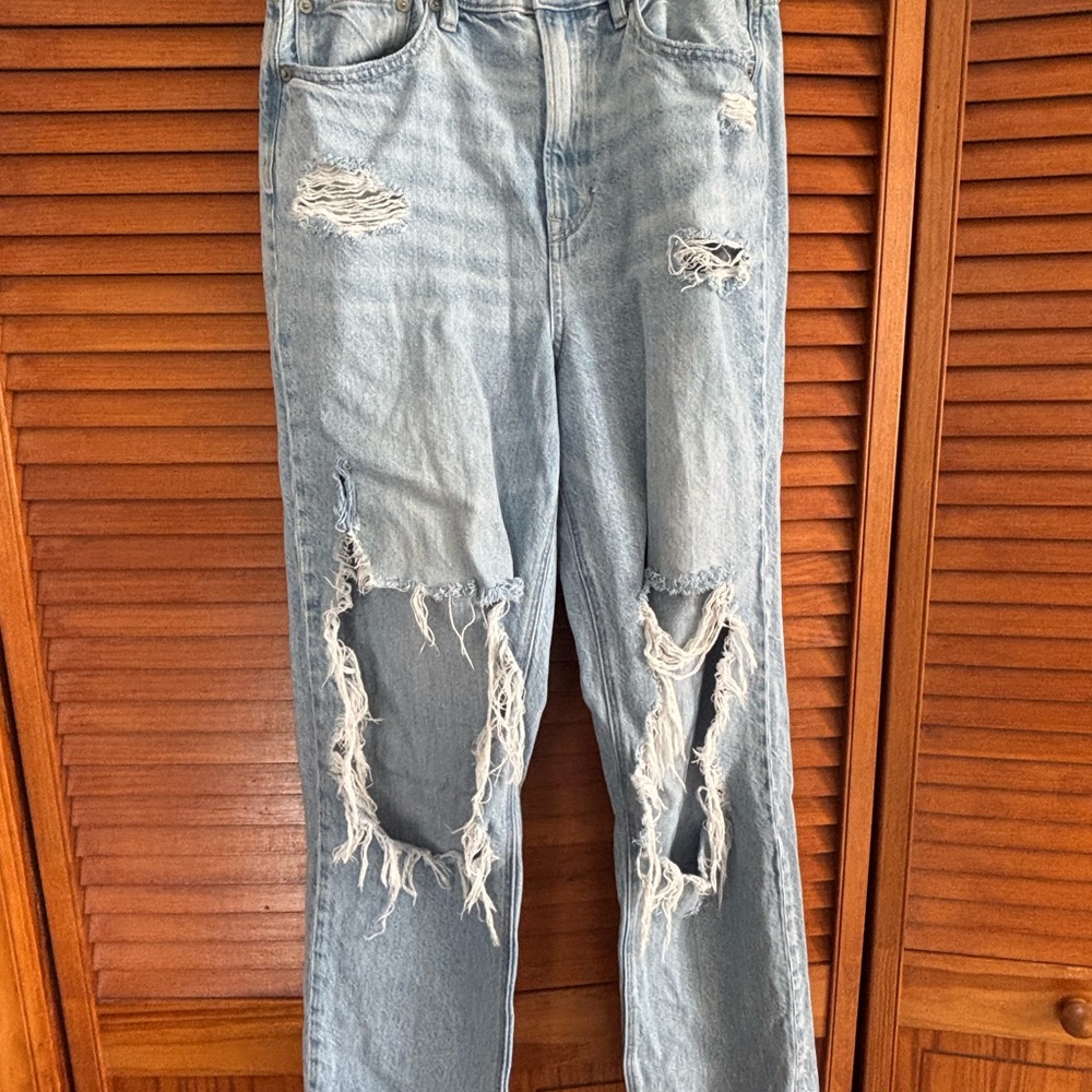 American Eagle Outfitters Ripped Light Blue Boyfriend Jeans